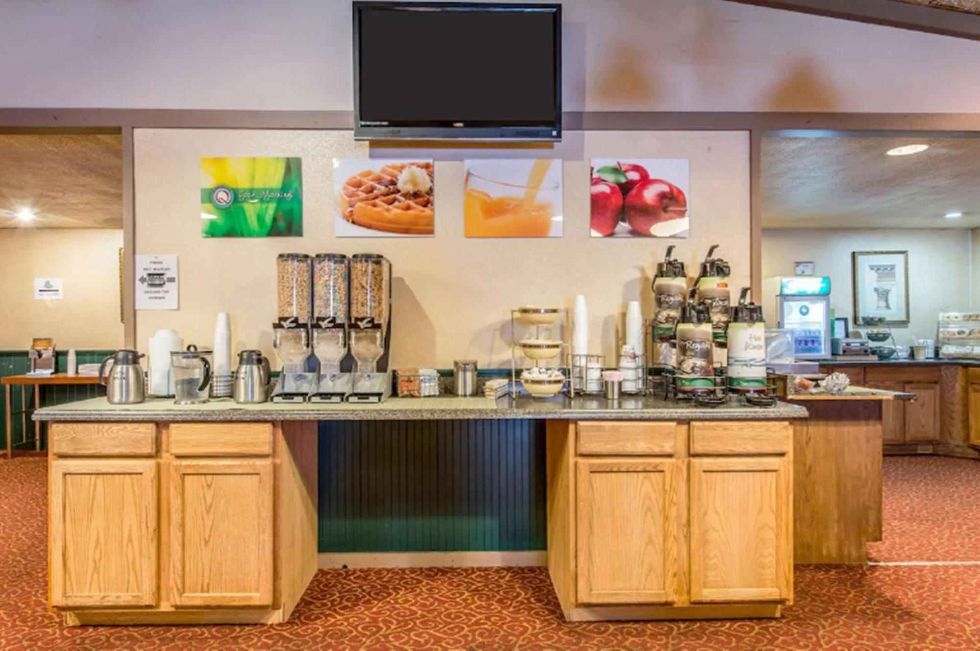 Quality Inn & Conference Center Somerset Eksteriør billede
